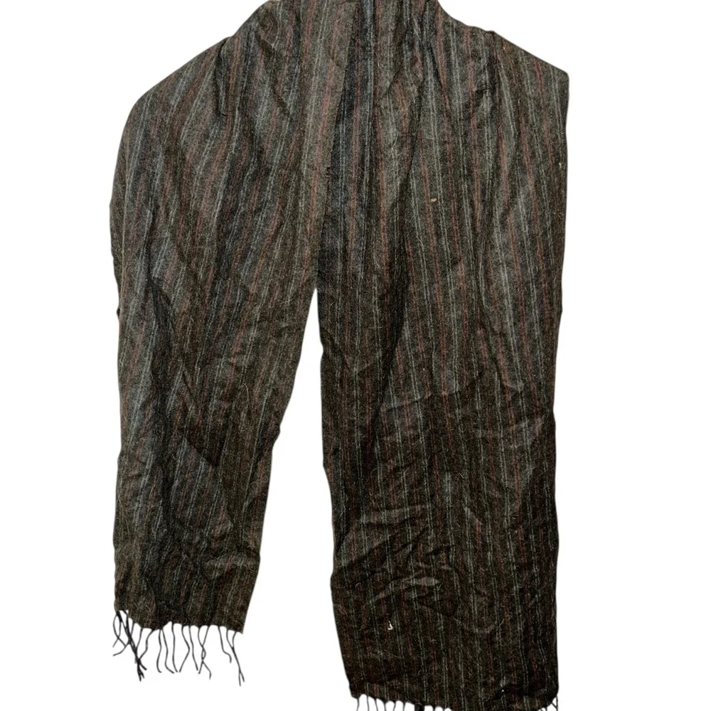 Barneys New York 100% Cashmere charcoal pin stripe scarf